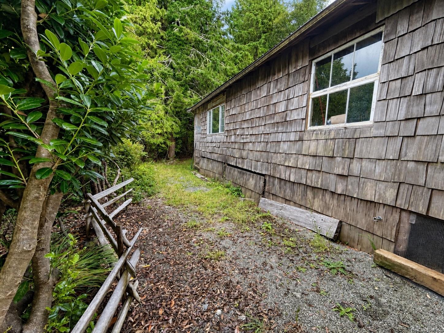 440 Orca Cres