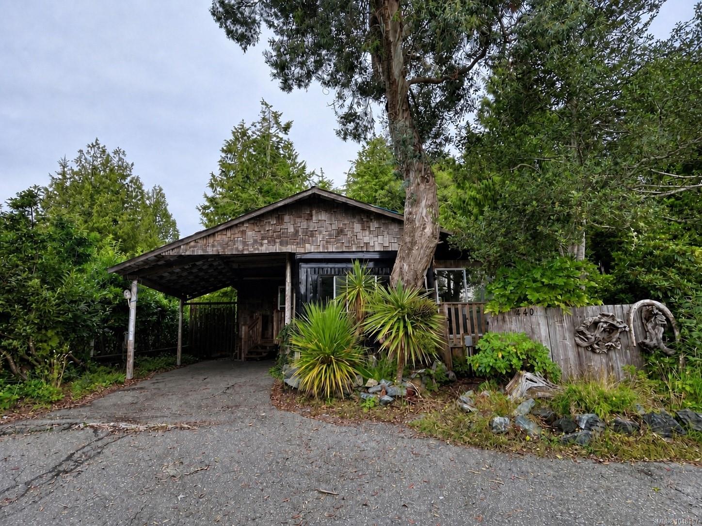 440 Orca Cres