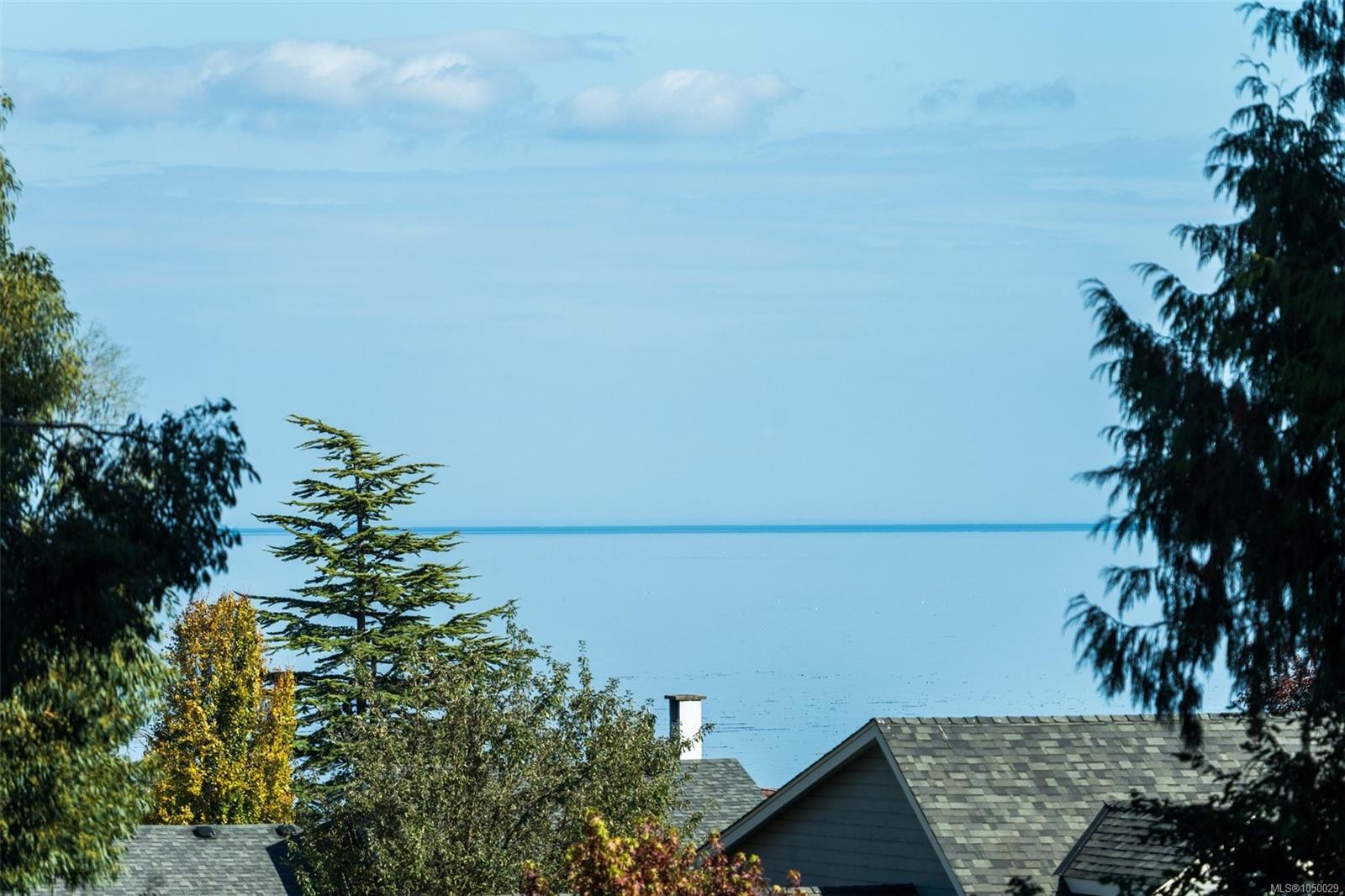 5229 Cordova Bay Rd #201