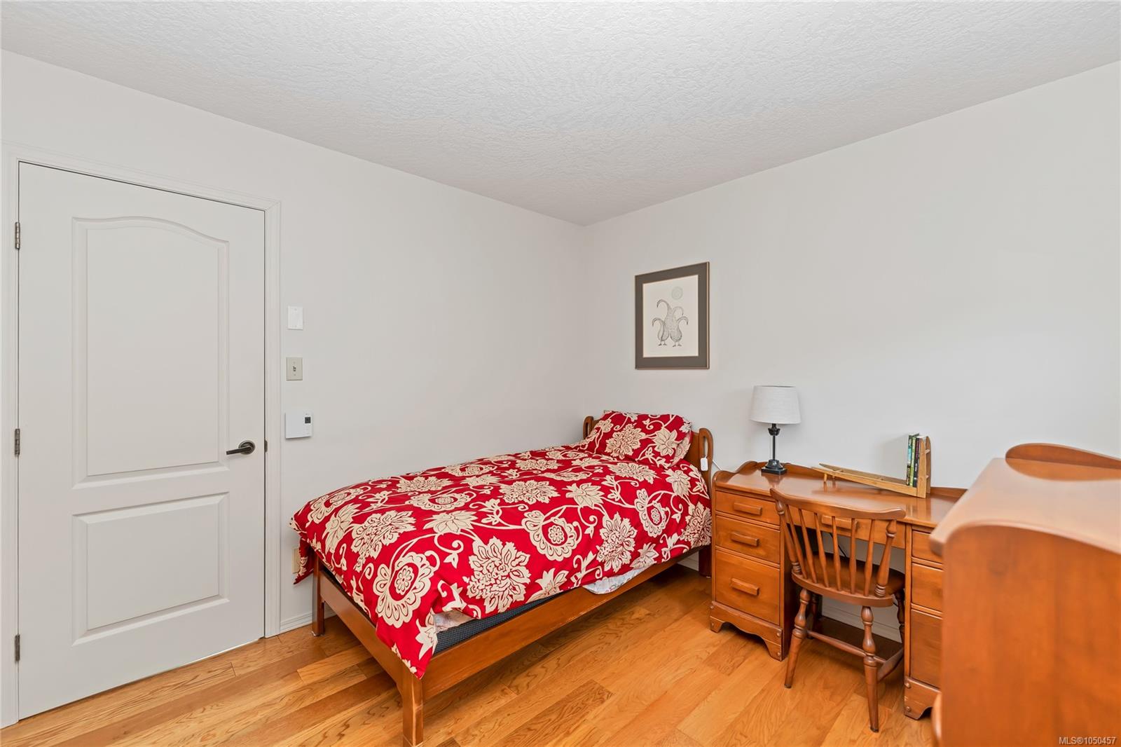 3673 Arbutus Dr