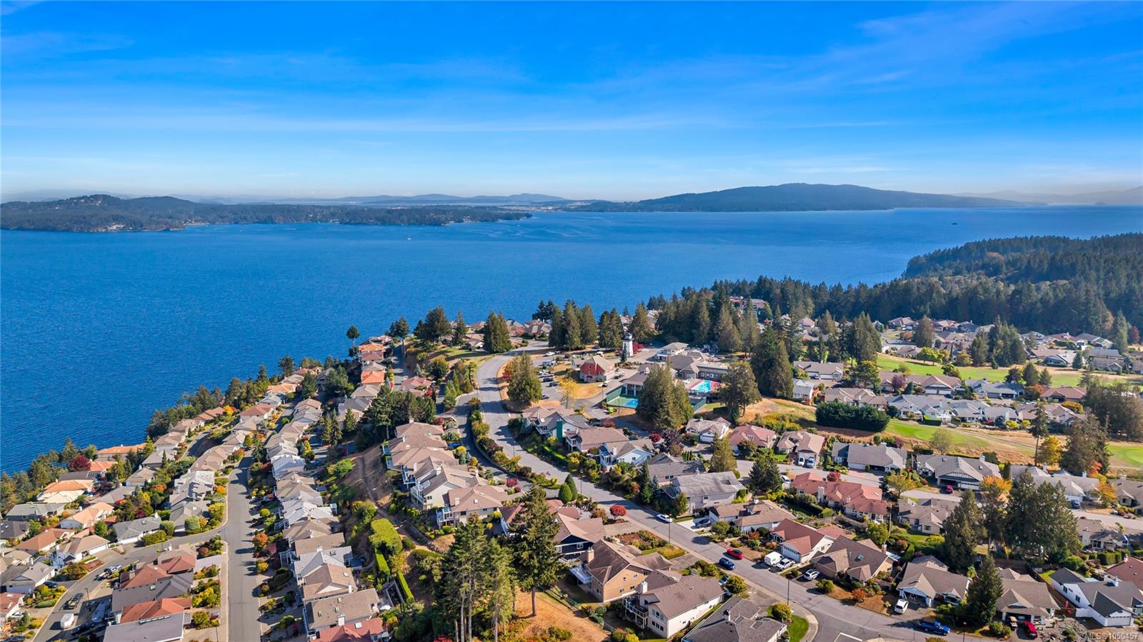 3673 Arbutus Dr