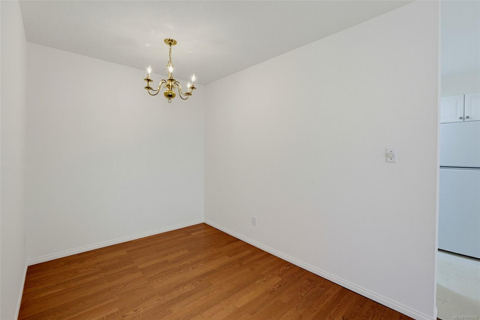 1710 Fort St #404