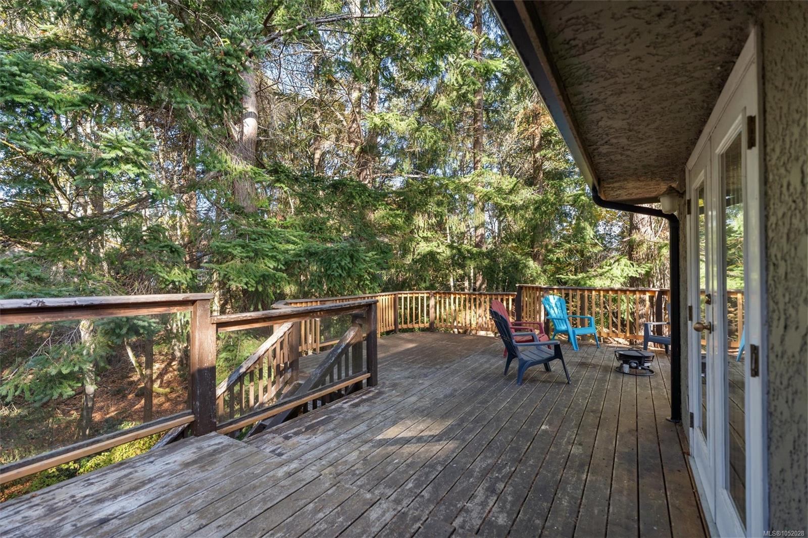 2104 Wenman Dr