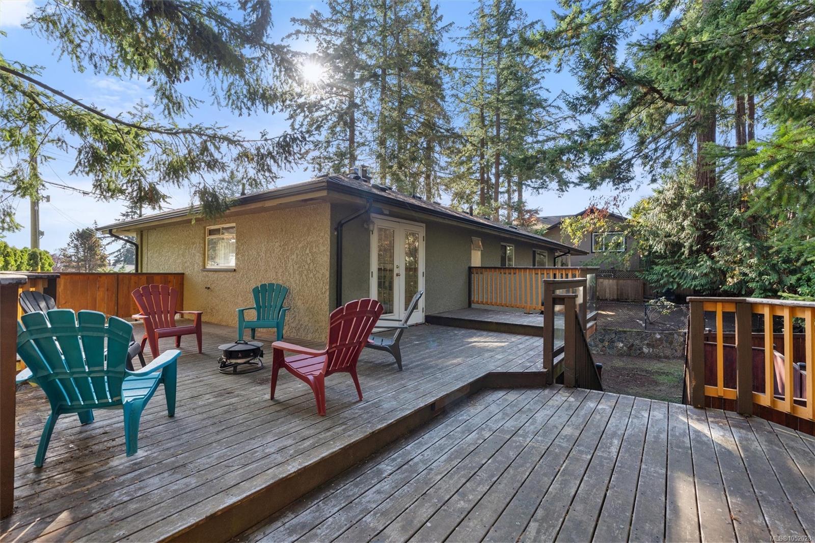 2104 Wenman Dr