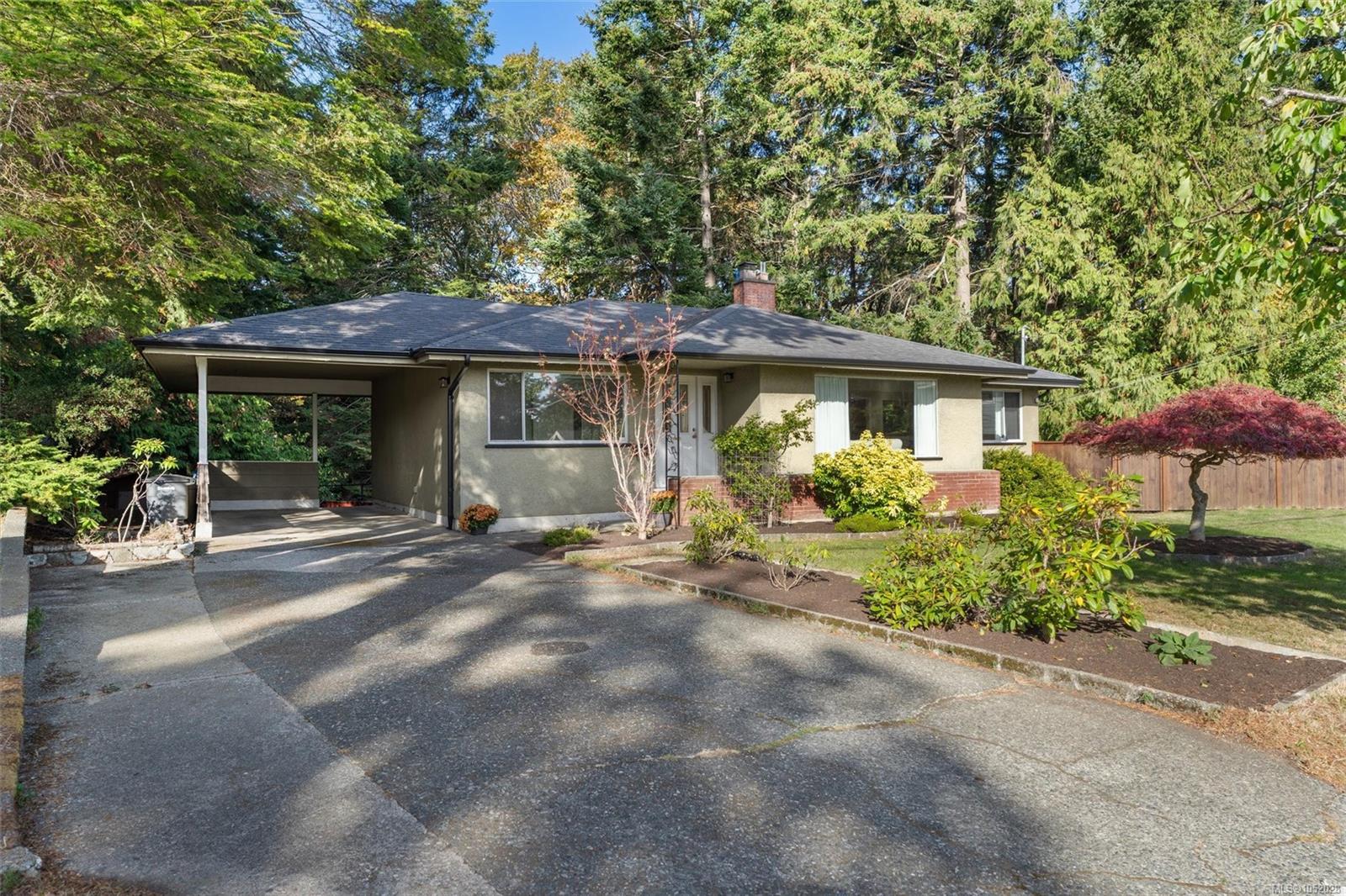 2104 Wenman Dr