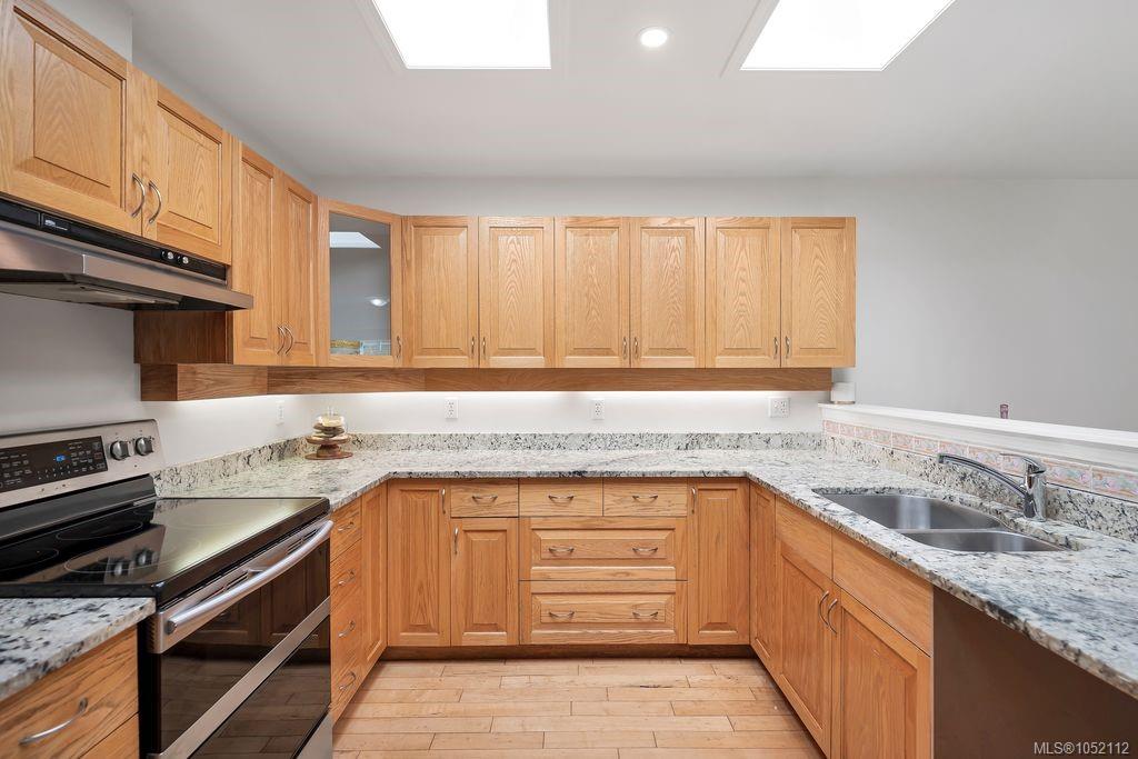 2594 Sinclair Rd