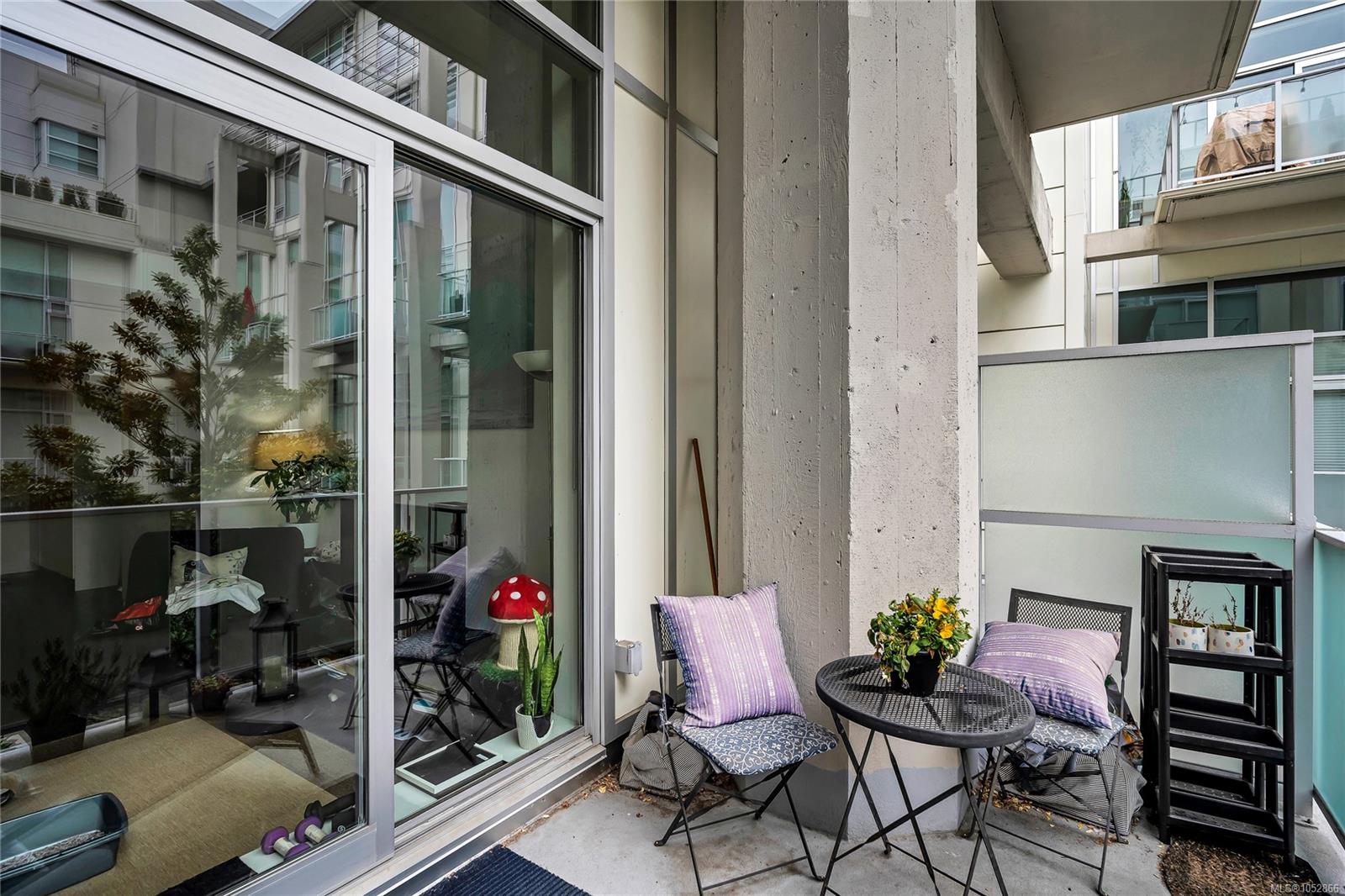 770 Fisgard St #327