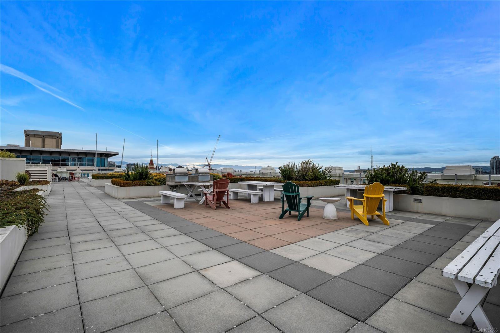 770 Fisgard St #327