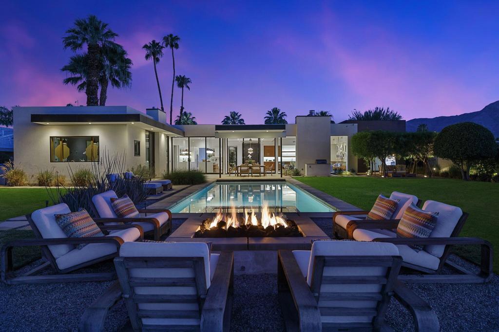 70650 Frank Sinatra Drive