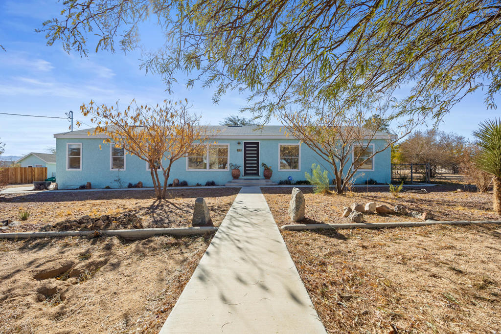 62851 Aberdeen Drive