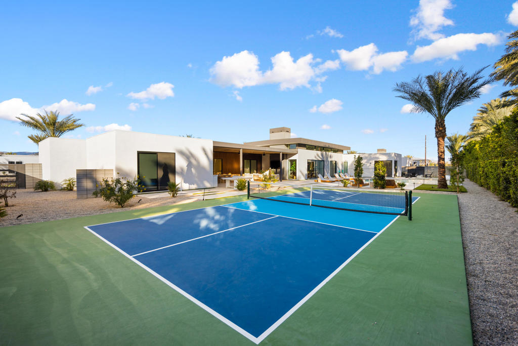 80895 Kiwi Court