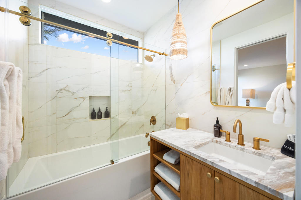 80895 Kiwi Court