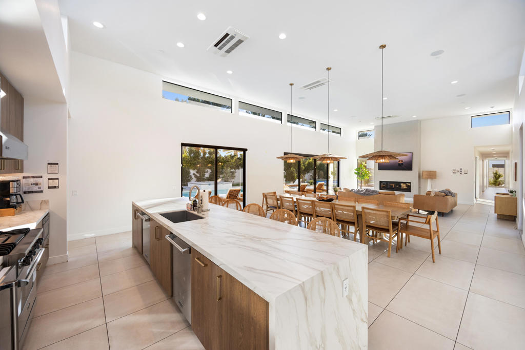 80895 Kiwi Court