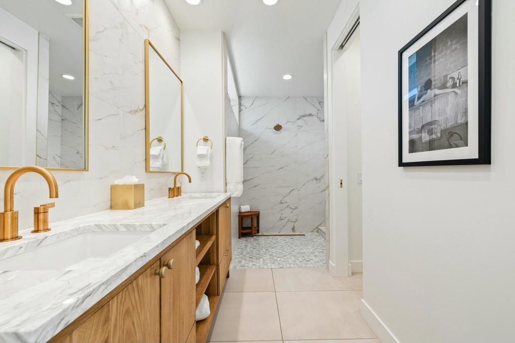 80876 Kiwi Court
