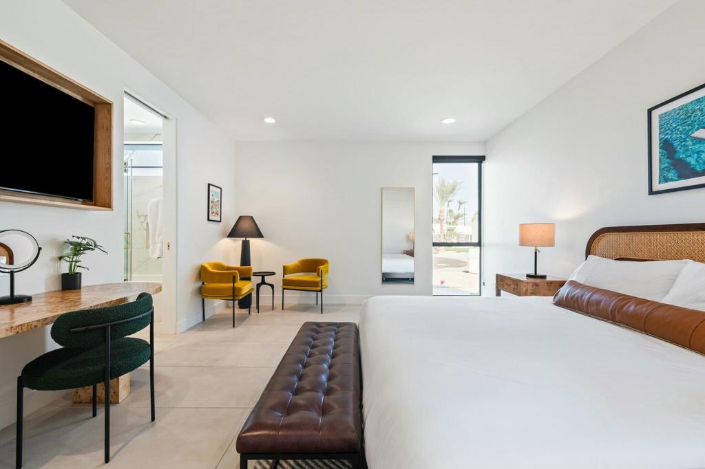 80876 Kiwi Court