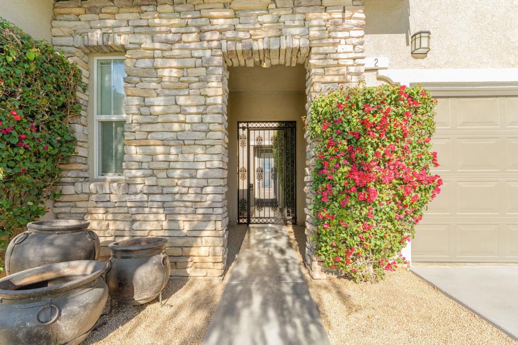 2 Pyramid Lake Court