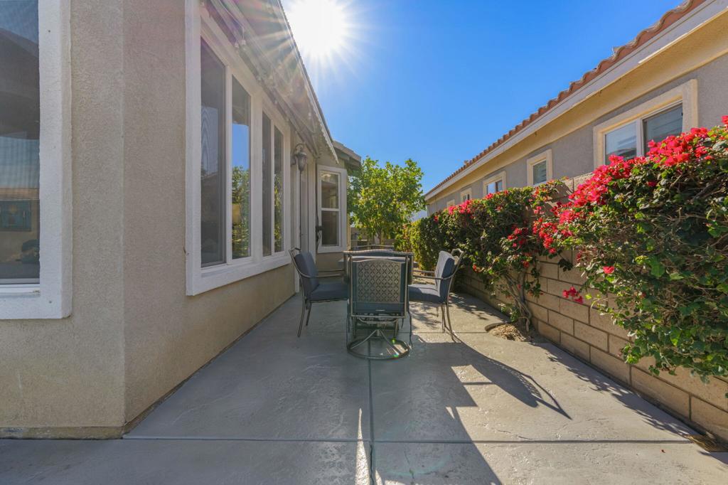 2 Pyramid Lake Court