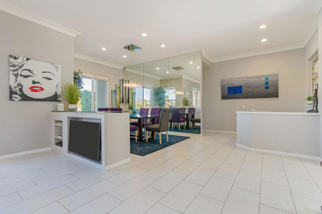 2 Pyramid Lake Court