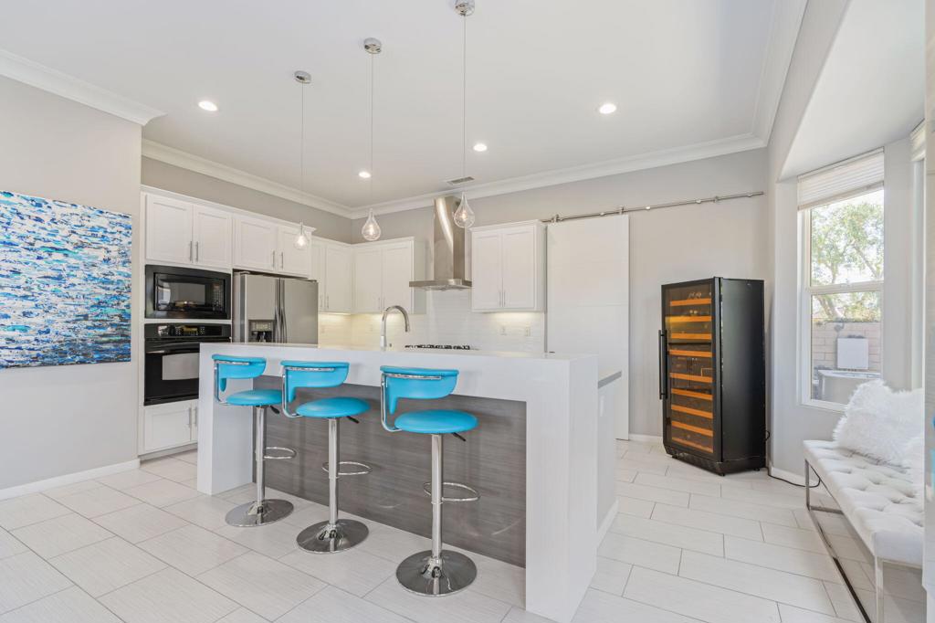 2 Pyramid Lake Court