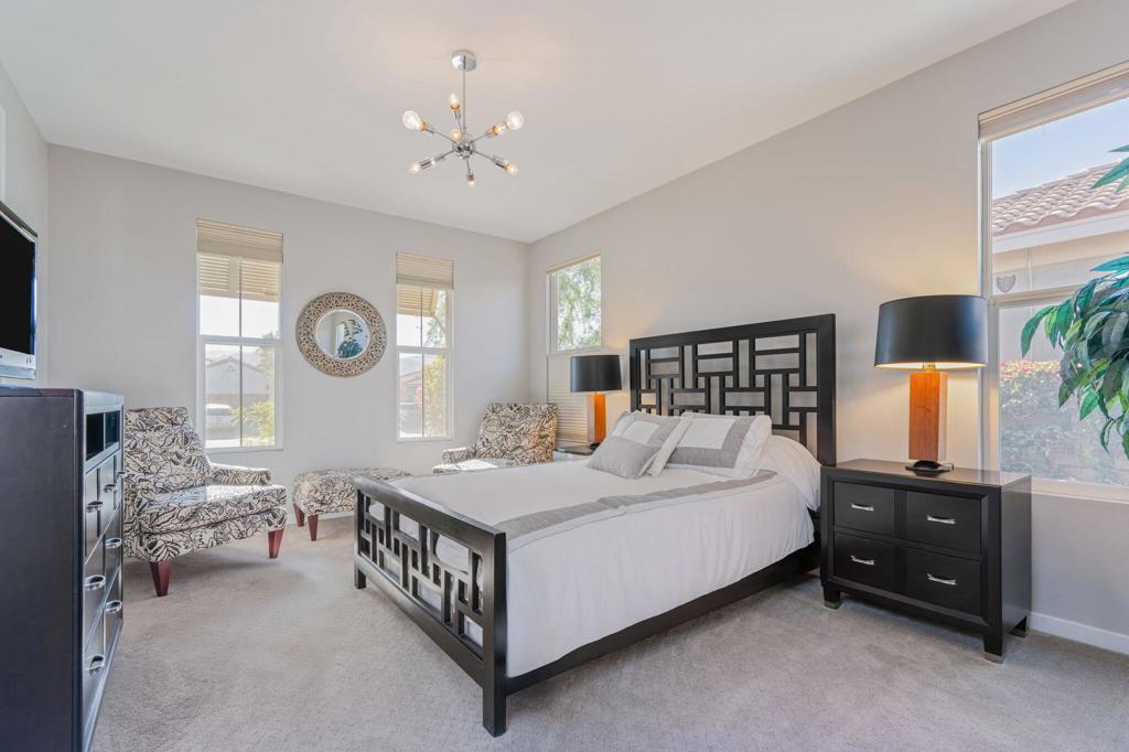 2 Pyramid Lake Court