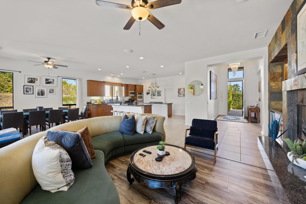 81084 Falling Leaf Court