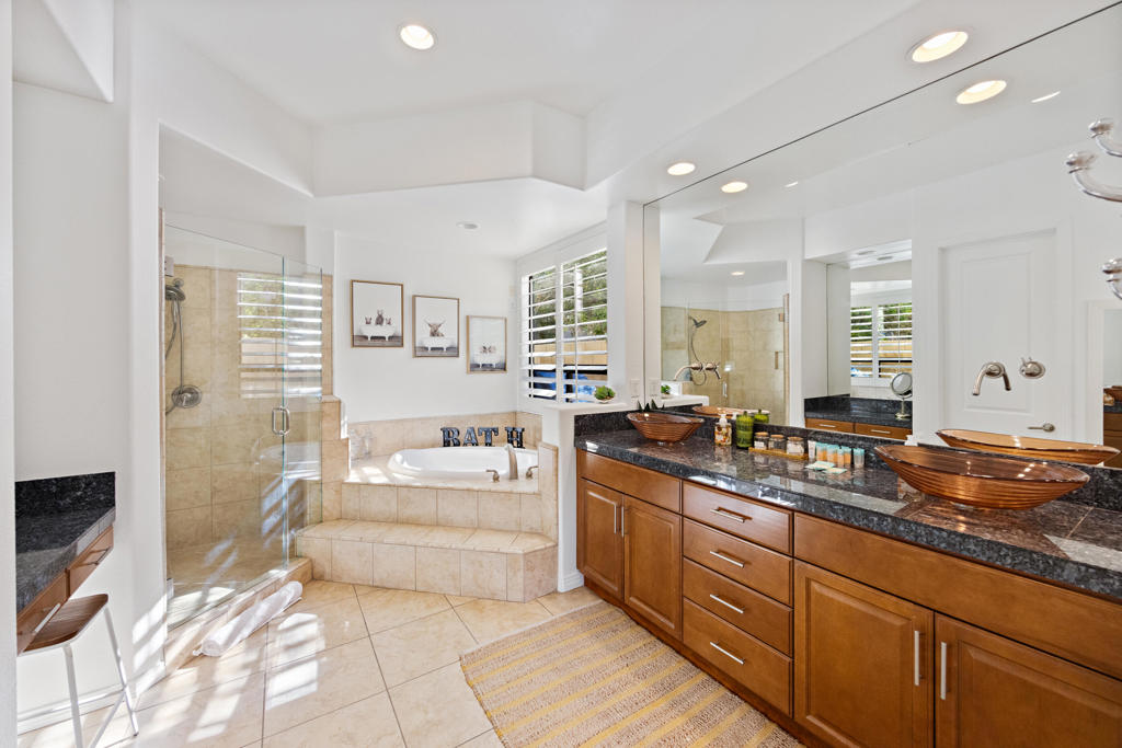81084 Falling Leaf Court