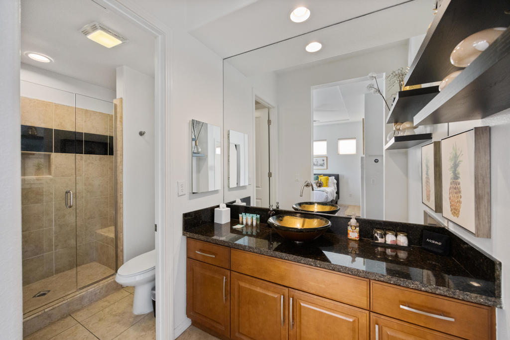 81084 Falling Leaf Court