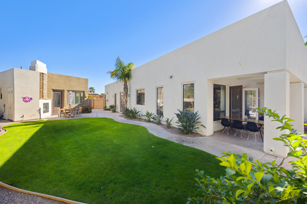 81084 Falling Leaf Court