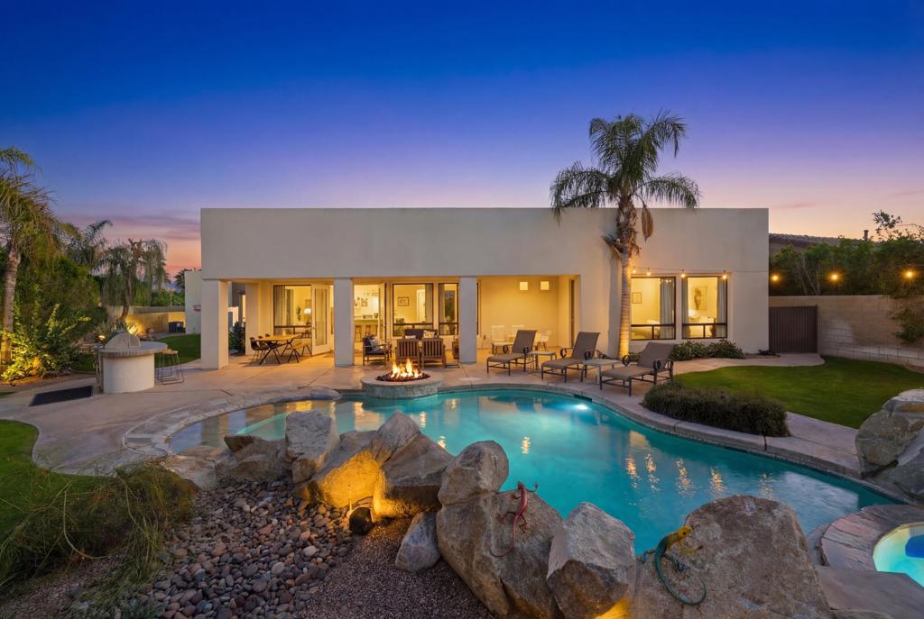 81084 Falling Leaf Court