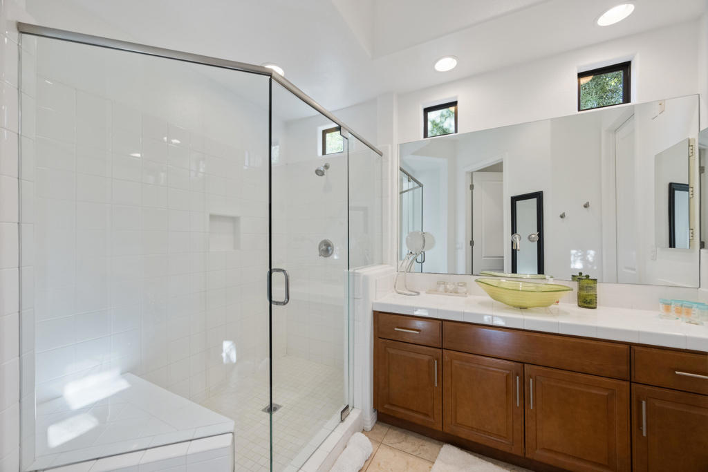 81084 Falling Leaf Court
