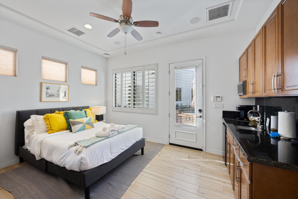 81084 Falling Leaf Court