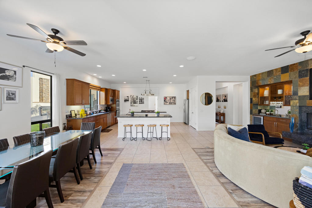 81084 Falling Leaf Court
