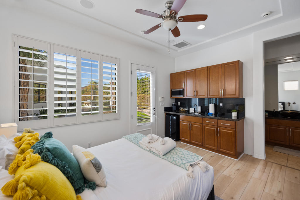 81084 Falling Leaf Court