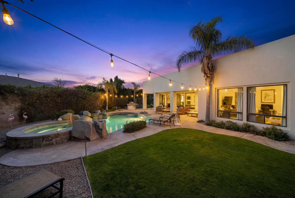81084 Falling Leaf Court