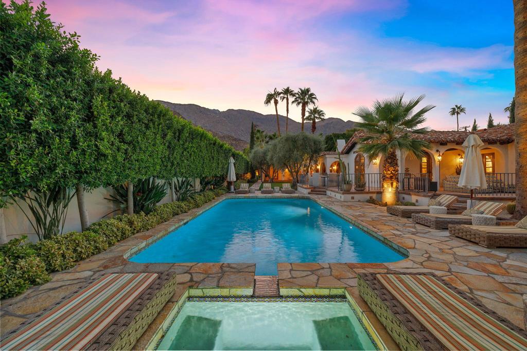 535 N Belardo Road