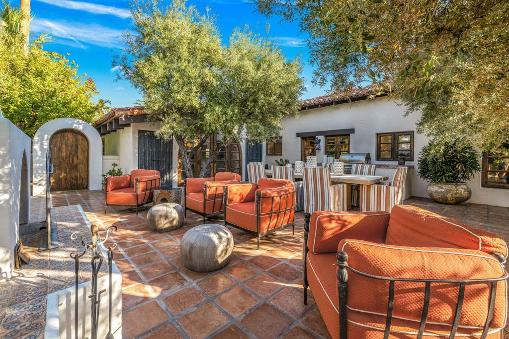 535 N Belardo Road