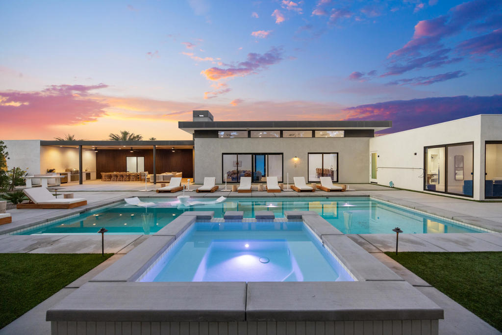 80895 Kiwi Court