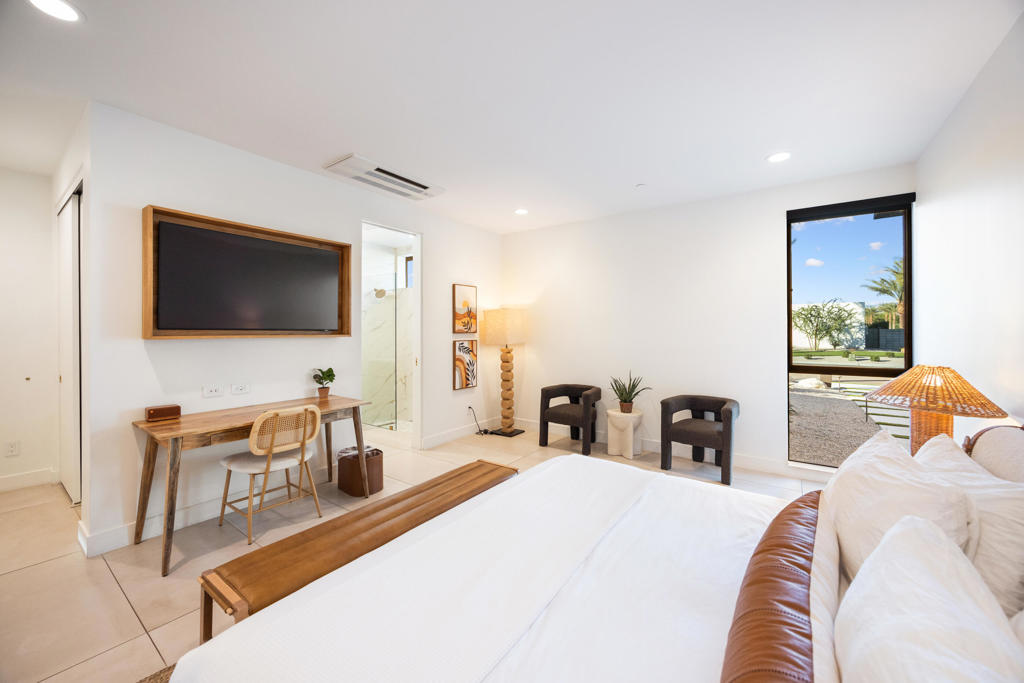 80895 Kiwi Court