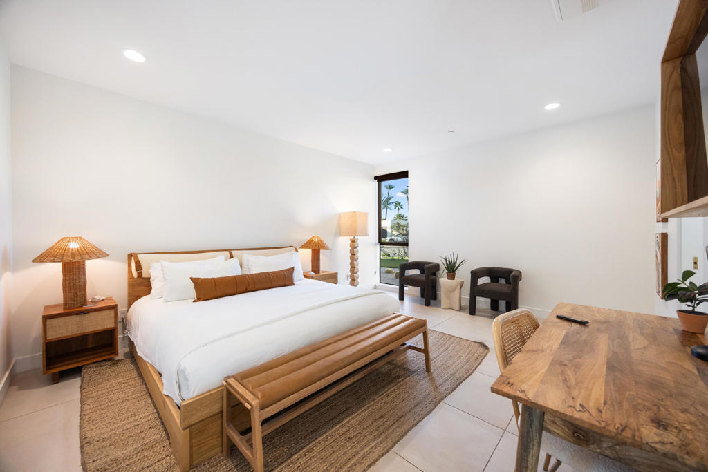 80895 Kiwi Court