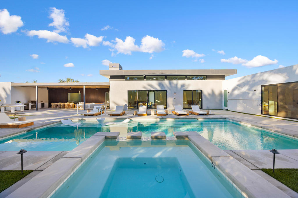 80895 Kiwi Court