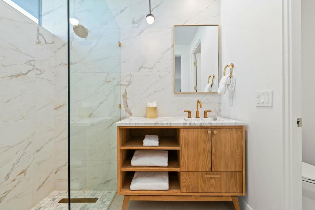 80876 Kiwi Court