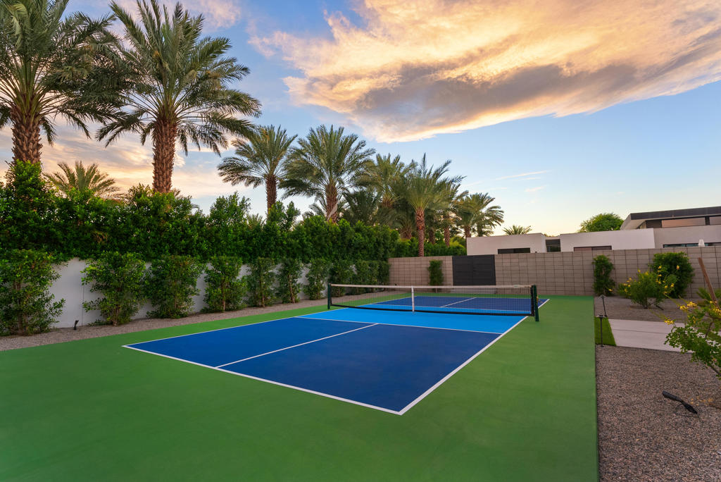 80914 Kiwi Court