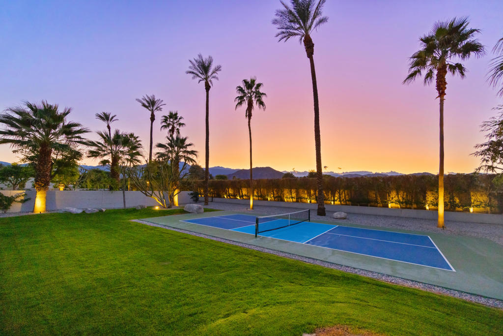 51165 Evangeline Way