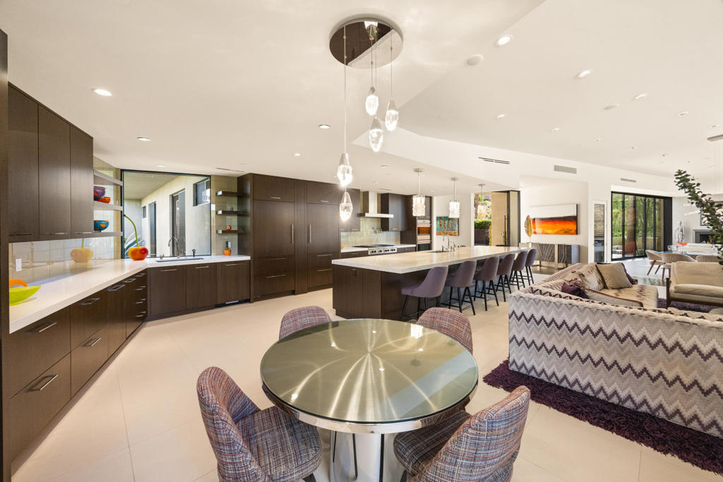 7 Rockcrest
