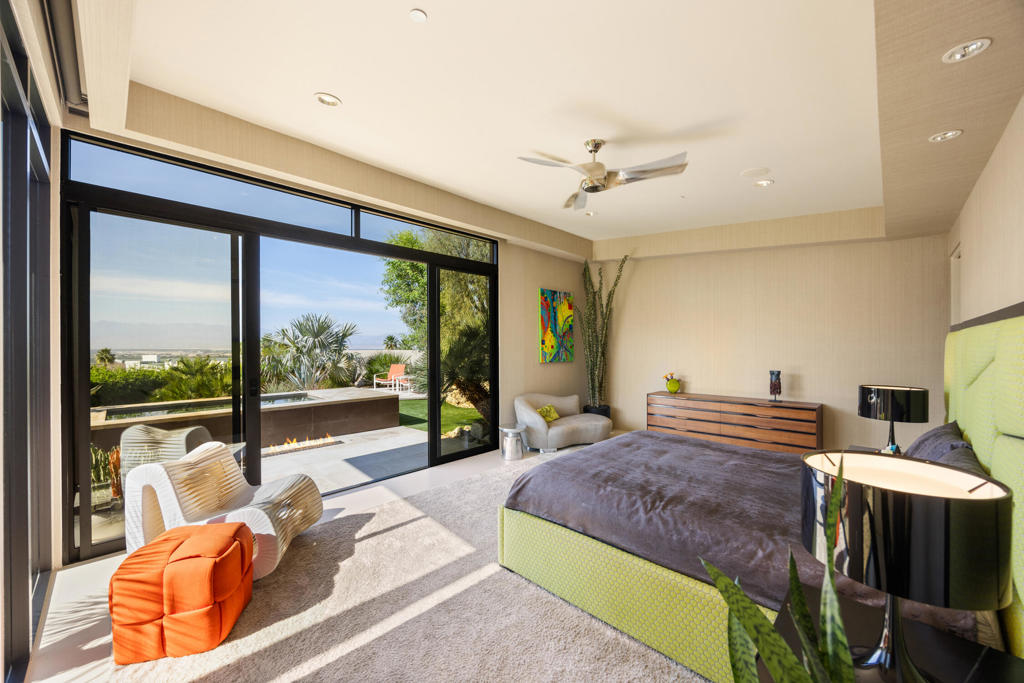 7 Rockcrest