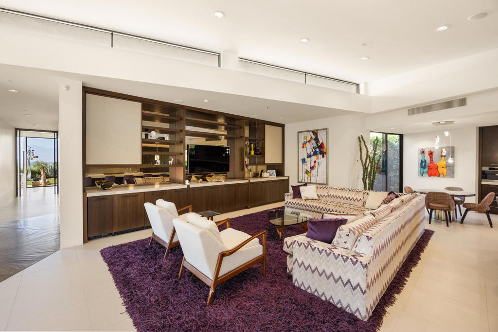 7 Rockcrest