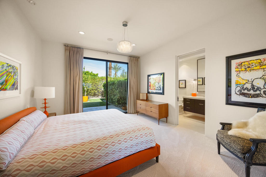 7 Rockcrest