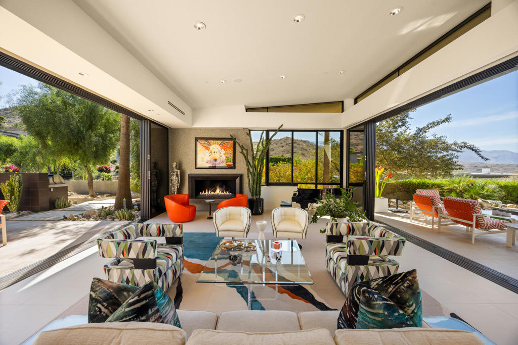 7 Rockcrest