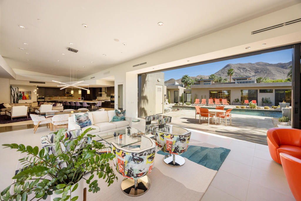7 Rockcrest