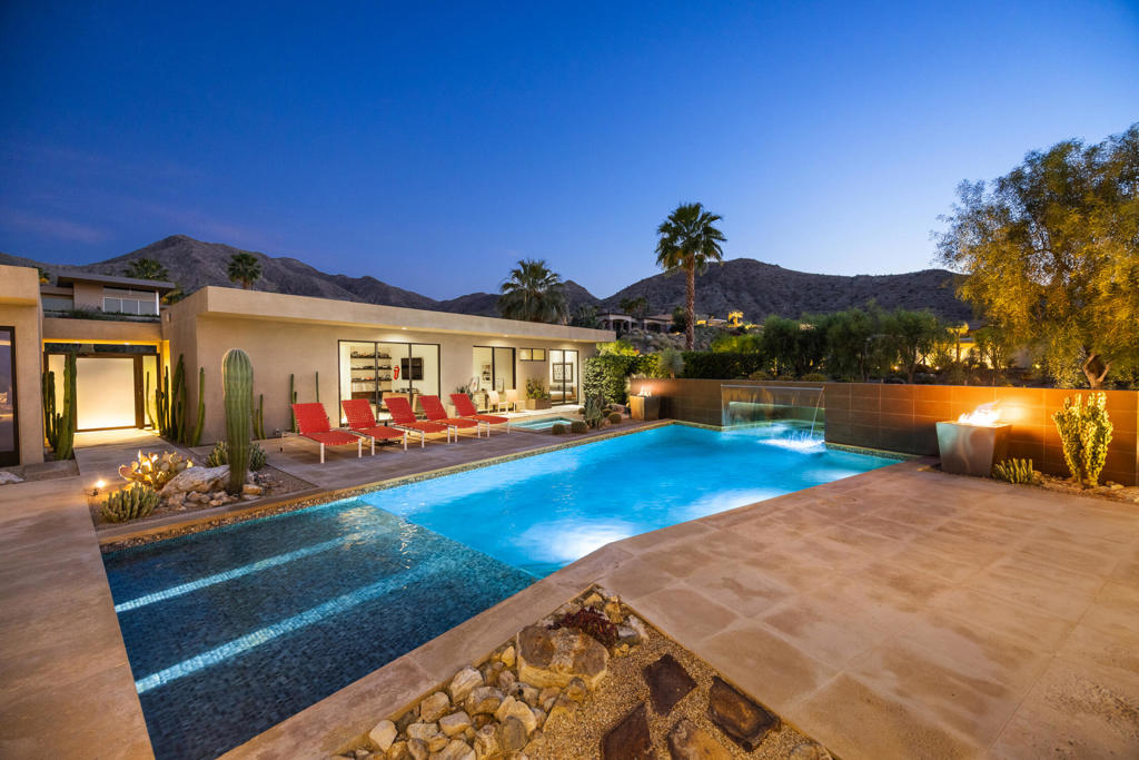 7 Rockcrest